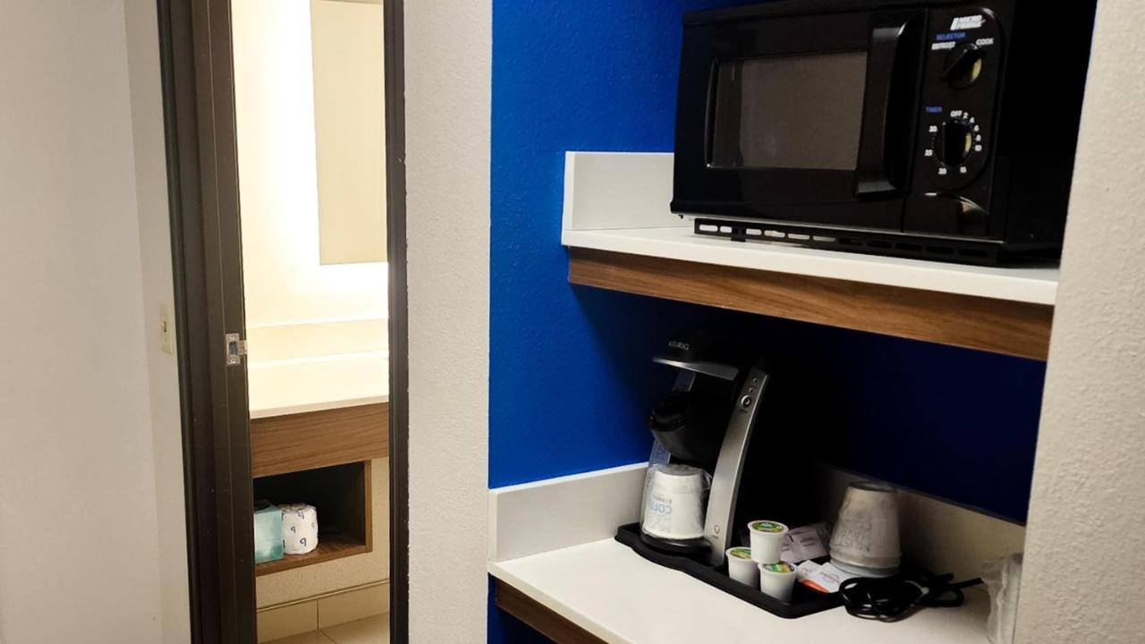 Holiday Inn Express Hotel & Suites Chicago South Lansing By Ihg Exteriér fotografie